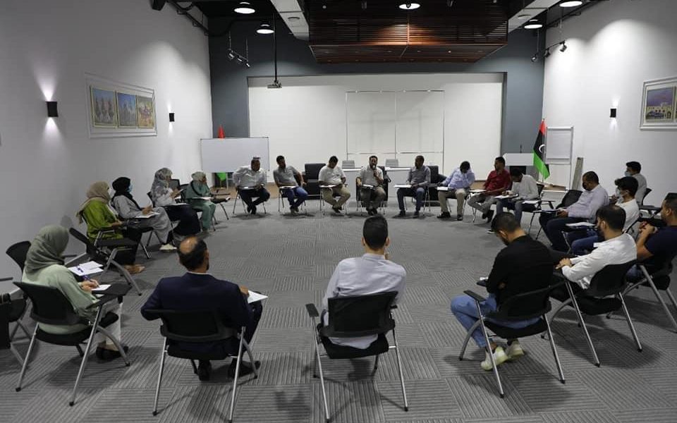 الحزب الديمقراطي ينظمُ صالوناً ثقافياً بعنوان “مختصر التاريخ الليبي