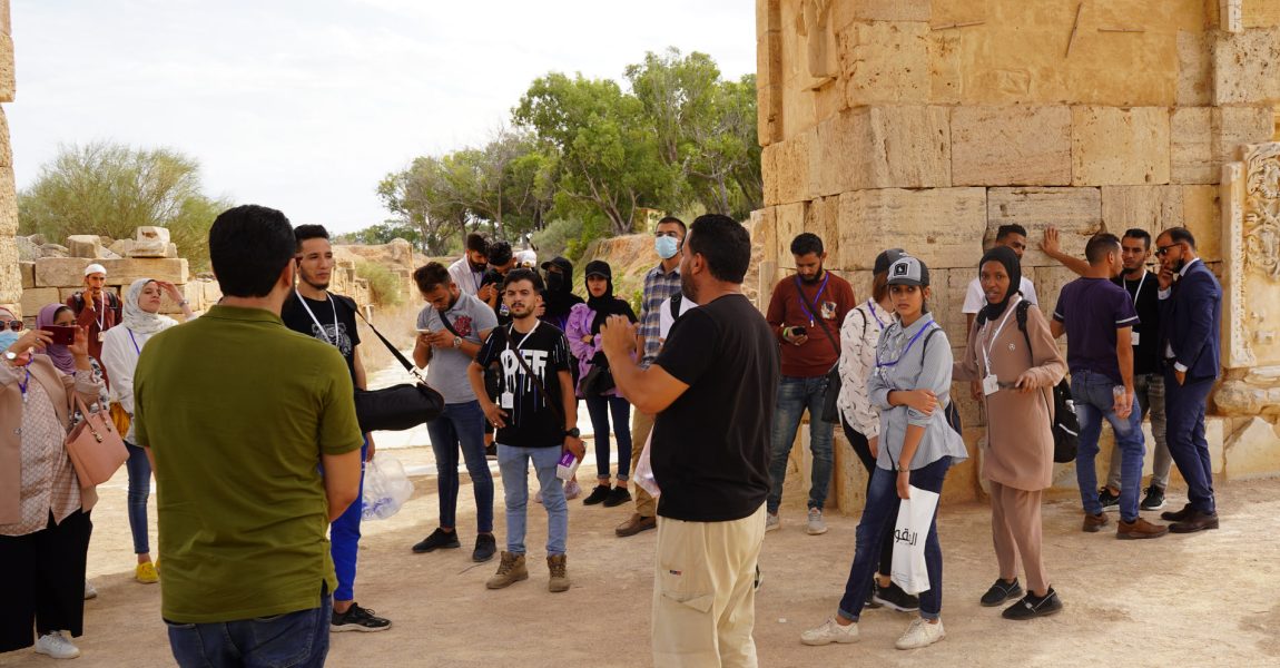 زيارة الحزب الديمقراطي لمدينة “لبدة” الأثرية