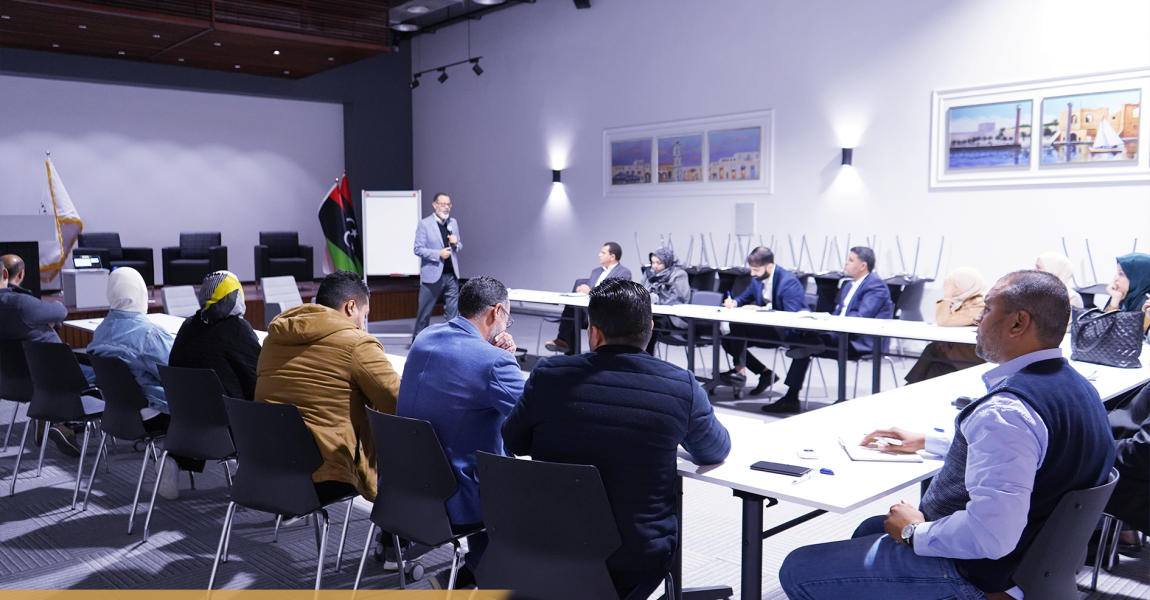 التأسيس الجديد ونظريات الرأي العام