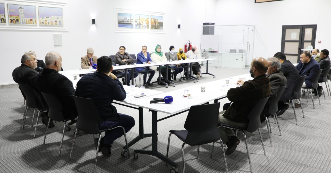 أمين عام الحزب يلتقي الأعضاء ذوي الشهادات العليا