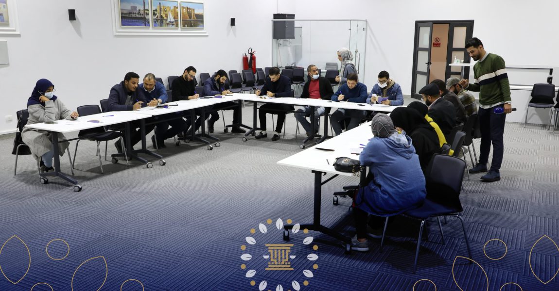 “الشخصية السياسية والدائرة الذهبية”