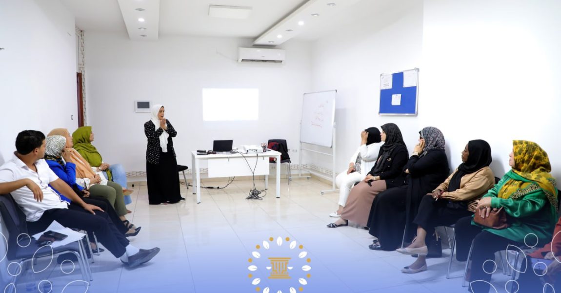 قسم المرأة بالحزب الديمقراطي يقيم حوارية بعنوان “دور الأحزاب السياسية في تعزيز الديمقراطية”