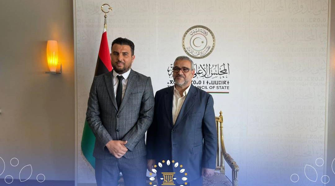 مساعد الأمين العام يمثل الحزب الديمقراطي في اجتماعٍ مع رئيس مجلس الدولة