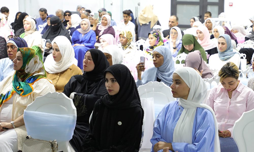 بحضور أكثر من 150 مهتماً .. الحزب ينظم محاضرةً بعنوان “الفروقات الجذرية بين الرجل والمرأة”