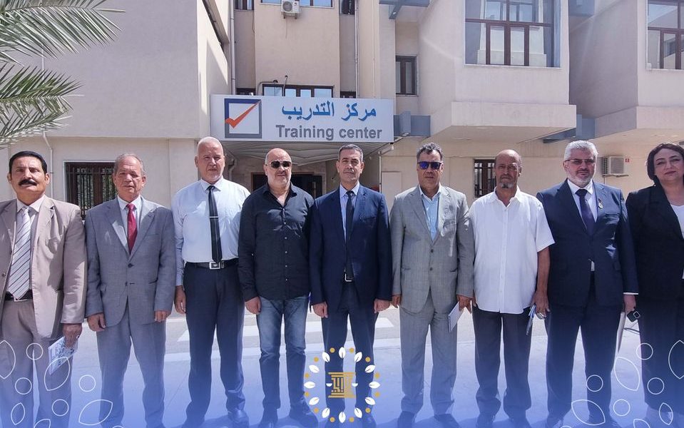 الأمين العام يمثل الحزب في اجتماعٍ لتجمع الأحزاب مع رئيس مفوضية الانتخابات