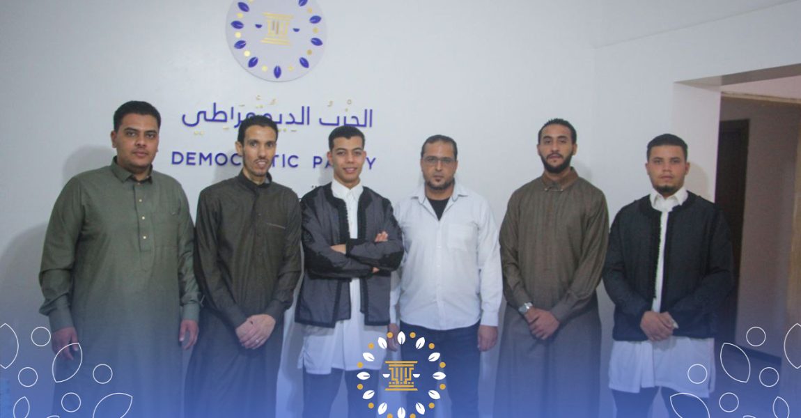 فرع بني وليد يقيم حوارية بالتعاون مع “lybotics witches team”