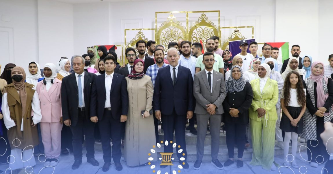 مكتب الشباب بالحزب الديمقراطي يُحيي اليوم العالمي للشباب