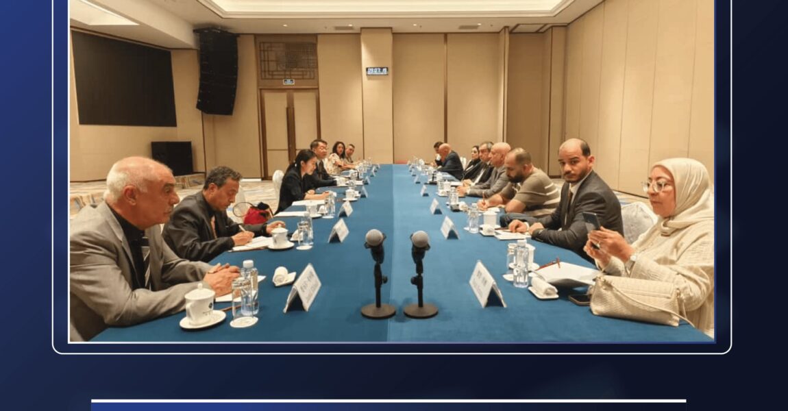 مشاركة الحزب الديمقراطي في محاضرة سياسية بدعوة من الحزب الشيوعي الصيني في بكين