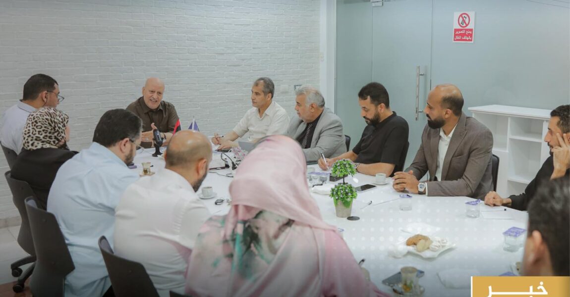 مجلس سياسات الحزب الديمقراطي يؤكد في اجتماعه الدوري على ضرورة توحيد مؤسسات الدولة وإنهاء الانقسام السياسي